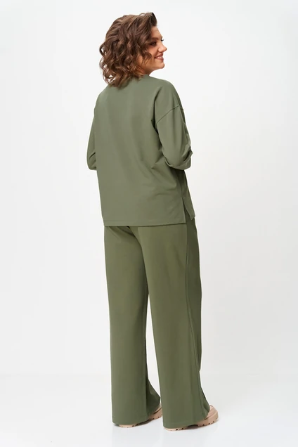 Костюм брючный 2144 зеленый дл.р. Rumoda