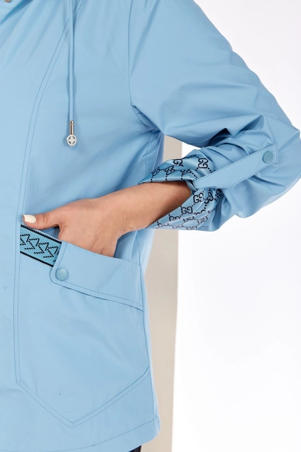 Куртка 2147 голубой Shetti