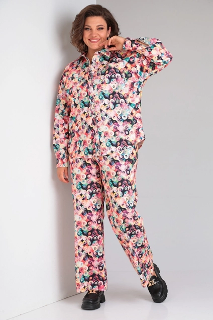 Костюм брючный 22-155-2 ТАККА Плюс