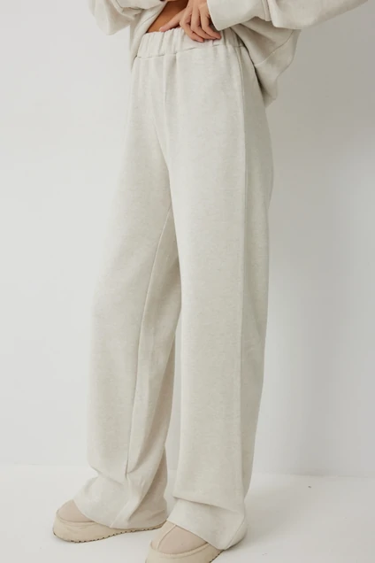 Костюм брючный 1026 бежевый V&N fashion