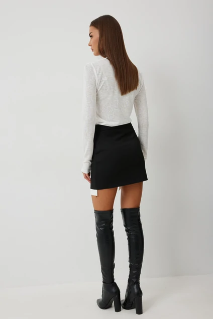 Костюм с юбкой 1042 черный V&N fashion