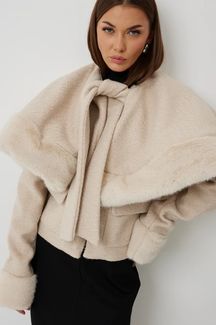 Шуба 1090 бежевый V&N fashion
