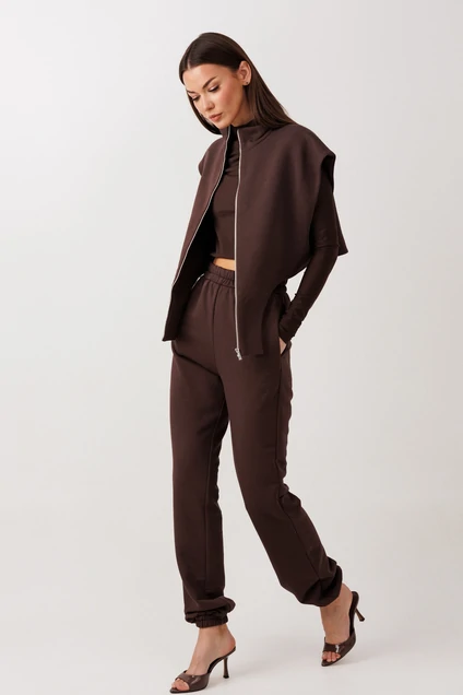 Костюм брючный 1130 коричневый V&N fashion