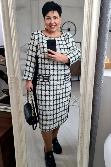 Платье 17323 клетка беж + черный Vittoria Queen