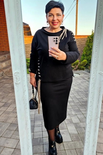 Костюм с юбкой 19983 черный Vittoria Queen