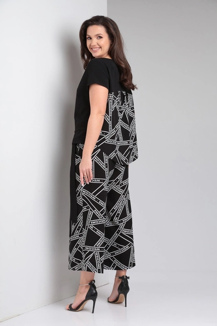 Костюм брючный 556 черный Zigzag Style