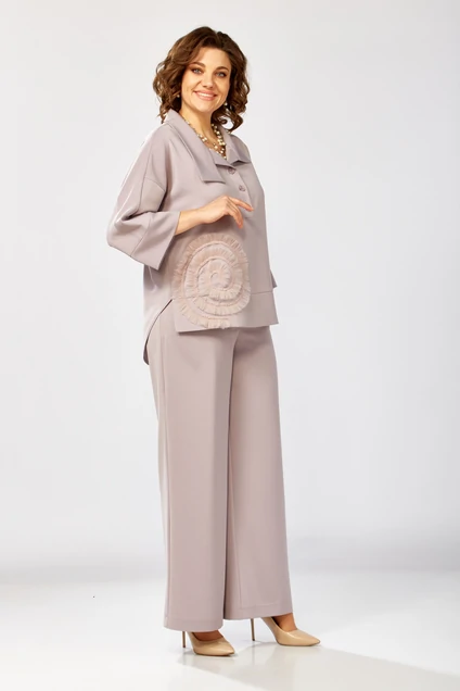 Костюм брючный 559-2 пудровый Zigzag Style