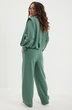 Костюм брючный 2694 зеленый Магия Моды фото 2