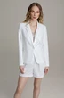 Костюм с шортами 430 белый Marika
