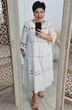 Платье 16023  белый Vittoria Queen