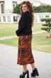 Костюм с юбкой 17283 черный + карамель Vittoria Queen